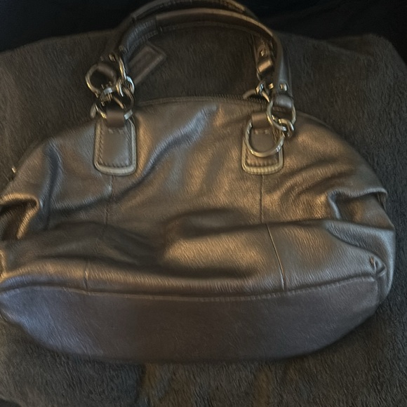 Coach purse - Picture 2 of 3
